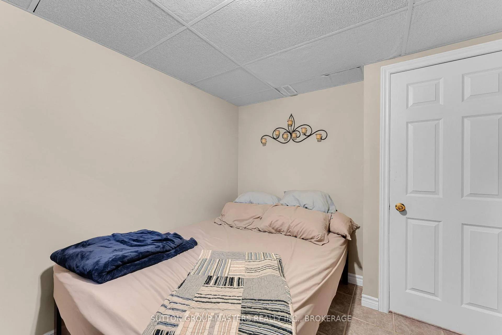 Photo 37 of 440 Pine Street E, Gananoque — HOMEH