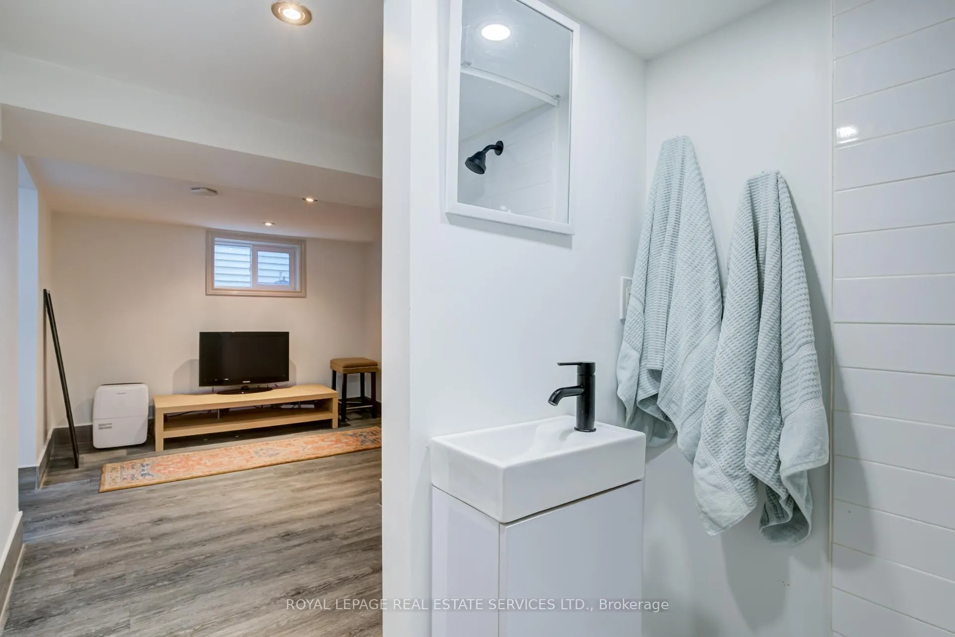 Photo 31 of 36 Harmony Avenue, Hamilton, Homeside — HOMEH