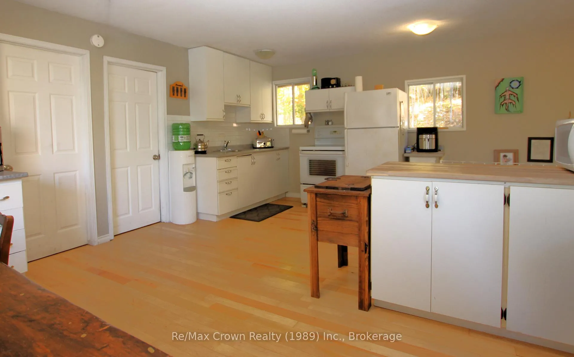 Photo 10 of 242 Everett Drive, Parry Sound Remote Area, Restoule — HOMEH