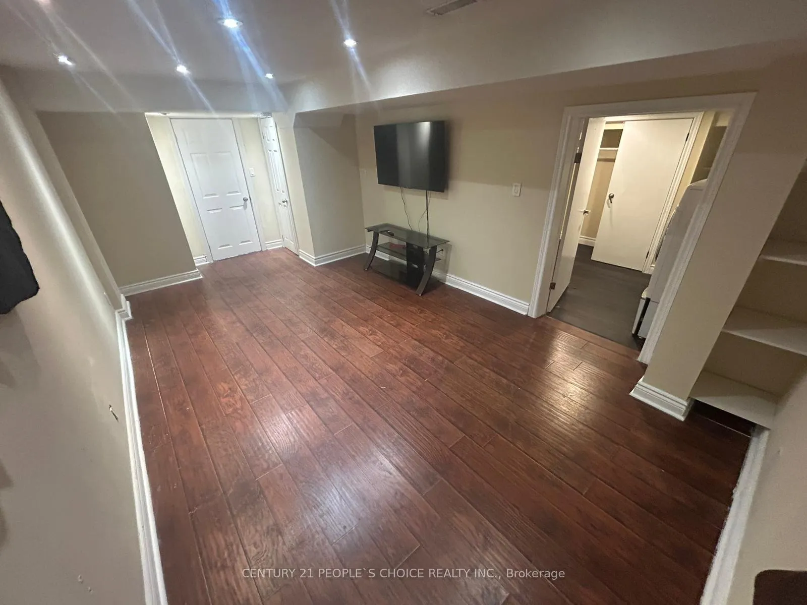 Photo 7 of Unit Bsmt, 4 Sivyer Crescent, Ajax, Northeast Ajax — HOMEH