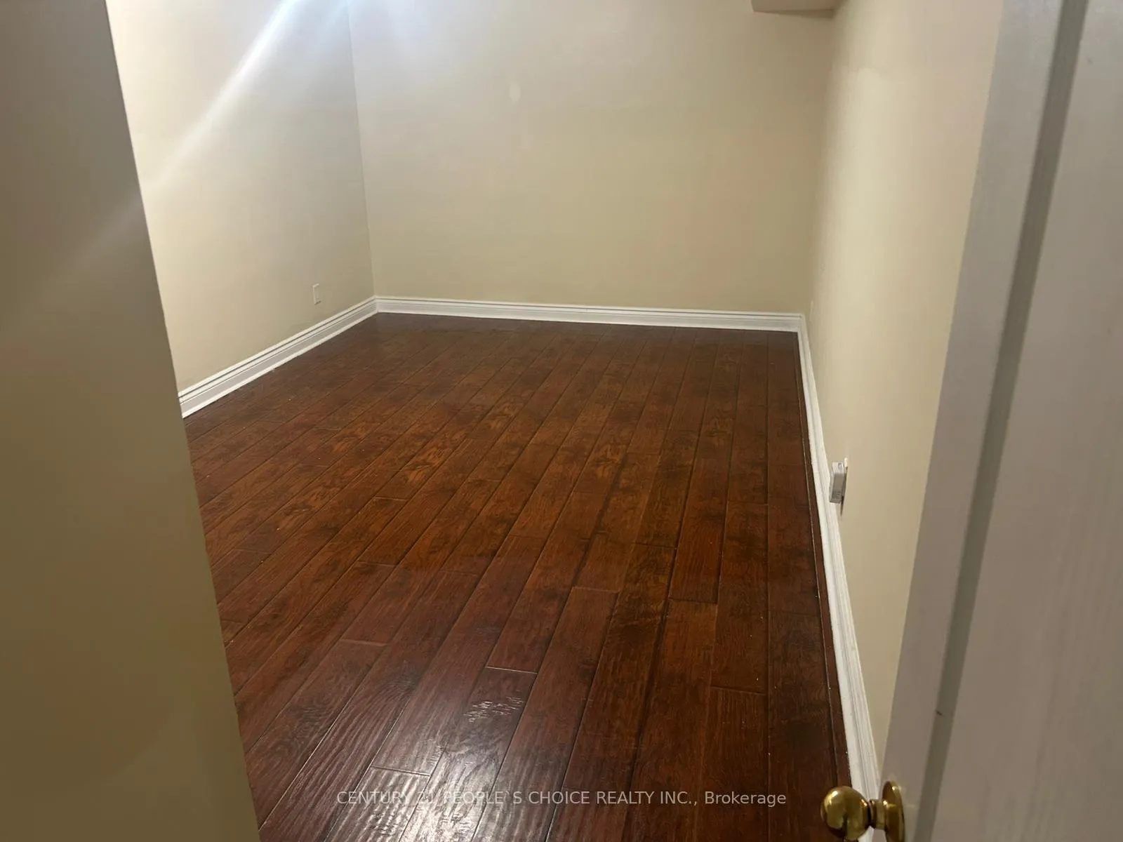Photo 14 of Unit Bsmt, 4 Sivyer Crescent, Ajax, Northeast Ajax — HOMEH