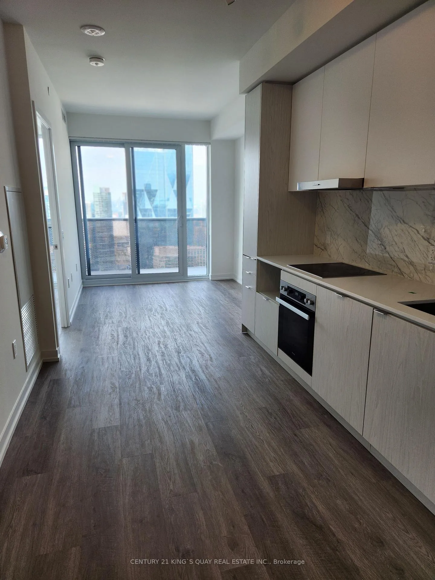 Photo 3 of Unit 5912, 55 Cooper Street, Toronto, Waterfront Communities — HOMEH