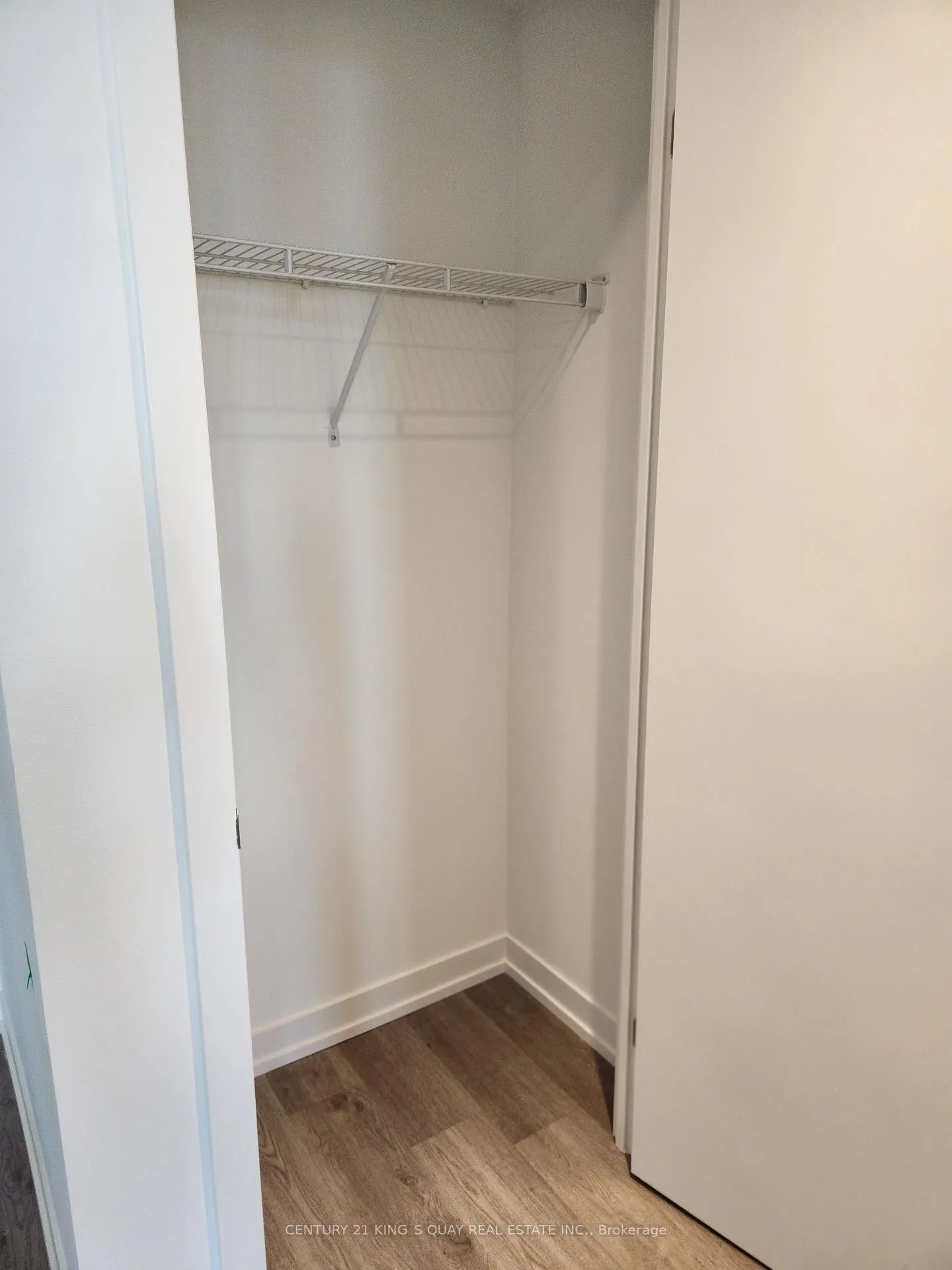 Photo 9 of Unit 5912, 55 Cooper Street, Toronto, Waterfront Communities — HOMEH