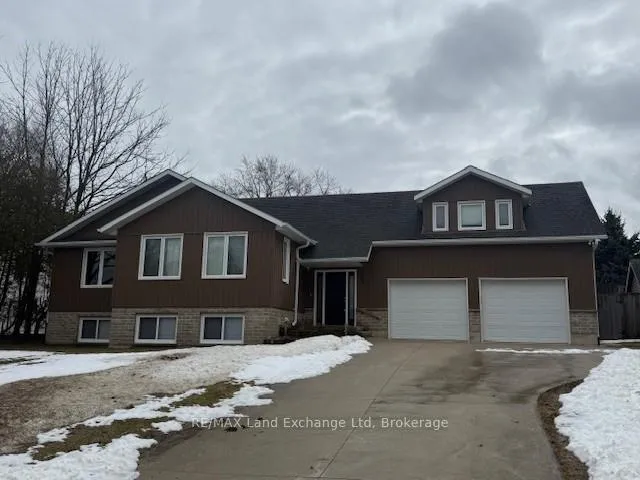 Photo 1 of 405 Minnie Street, North Huron, Wingham — HOMEH