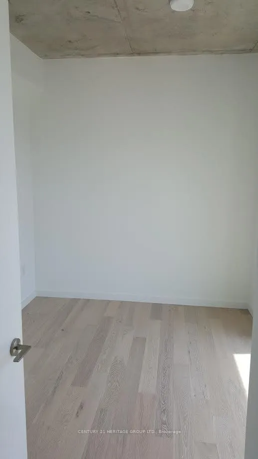 Photo 7 of Unit 1802, 170 Bayview Avenue, Toronto, Waterfront Communities — HOMEH