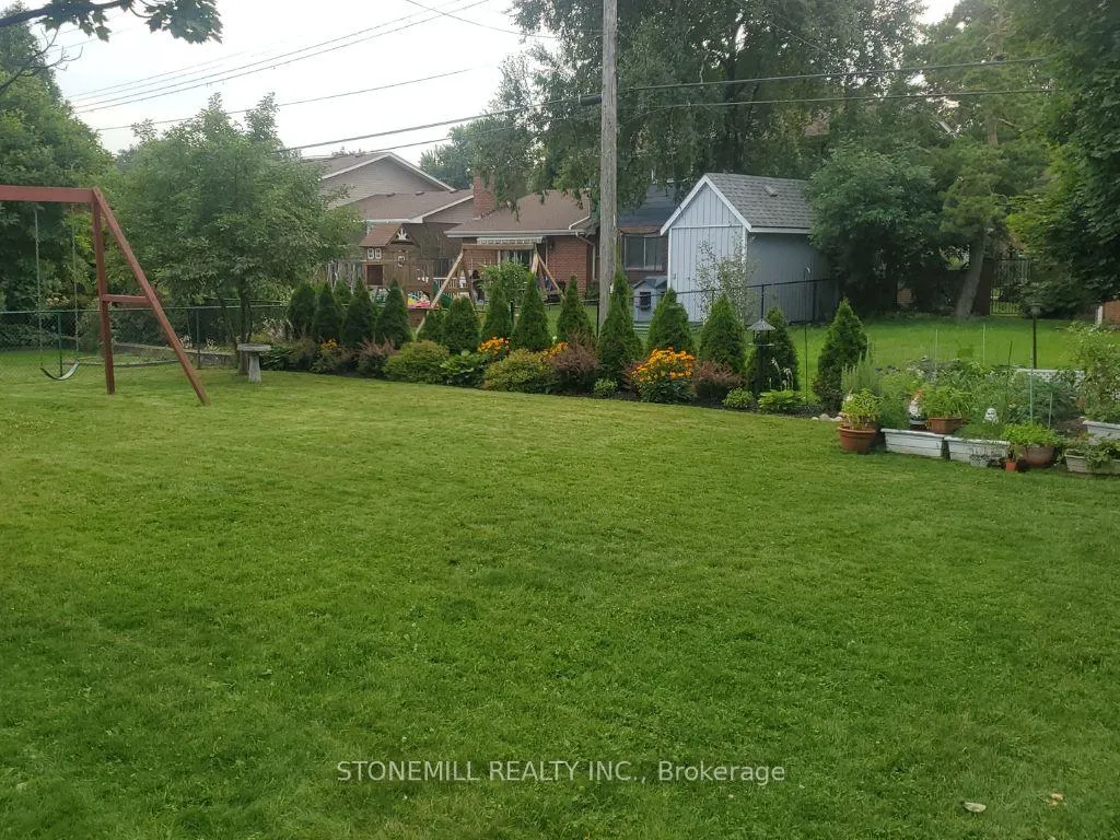 Photo 14 of Unit Lower, 368 Mountain Brow Boulevard, Hamilton, Sherwood — HOMEH
