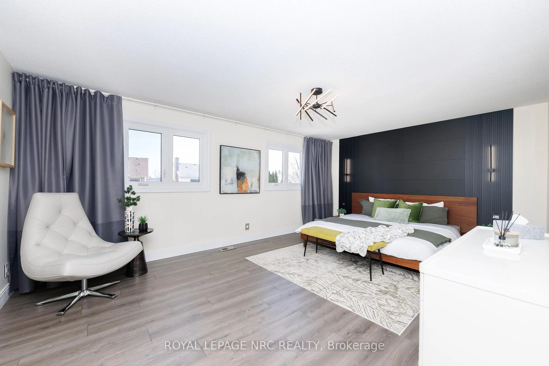 Photo 24 of 7 Sarah Court, St. Catharines, Grapeview — HOMEH
