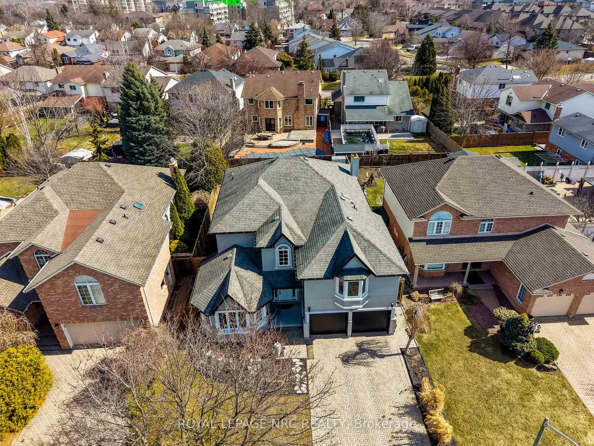 Photo 49 of 7 Sarah Court, St. Catharines, Grapeview — HOMEH