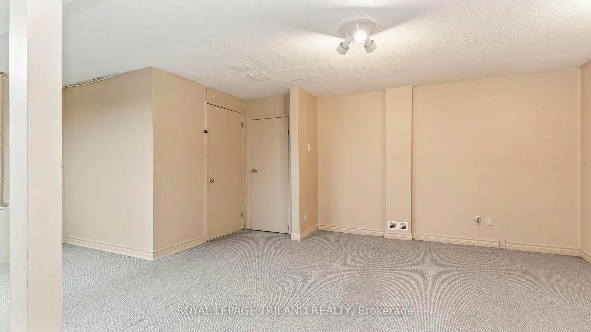 Photo 31 of 32 Glenroy Road, London, South T — HOMEH