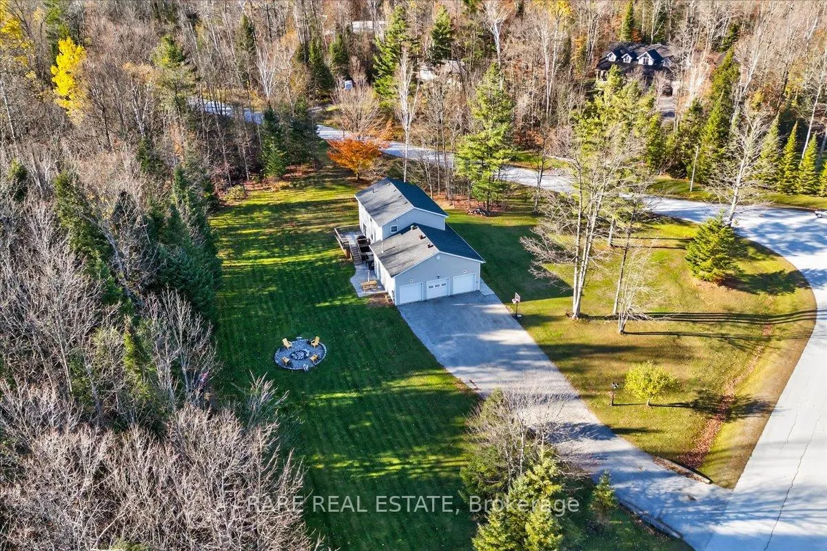 Photo 41 of 14 Bronze Bird Crescent, Clearview, New Lowell — HOMEH