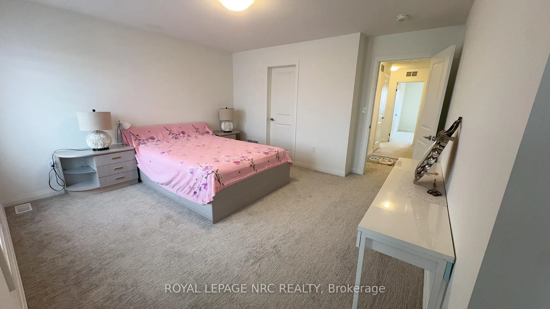 Photo 11 of 7376 Marvel Drive, Niagara Falls, Brown — HOMEH