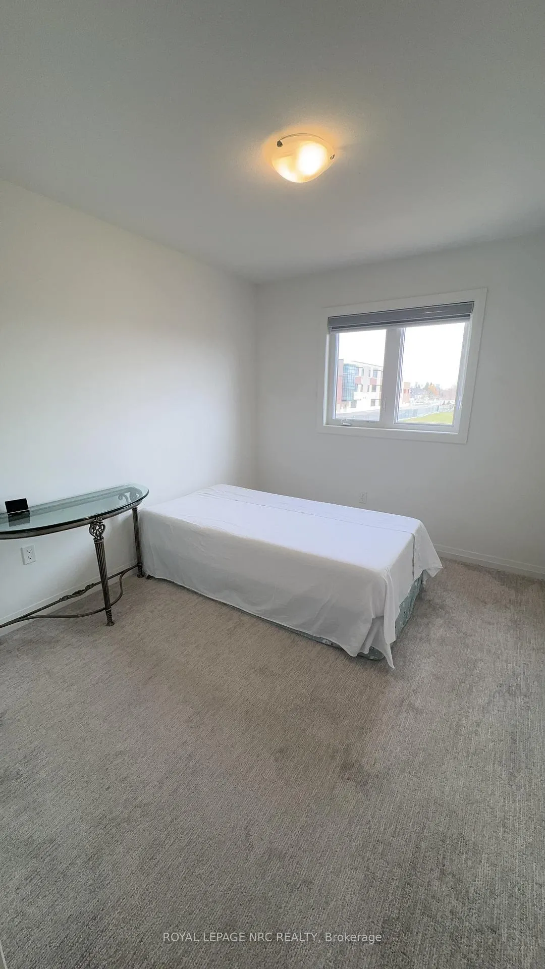 Photo 14 of 7376 Marvel Drive, Niagara Falls, Brown — HOMEH