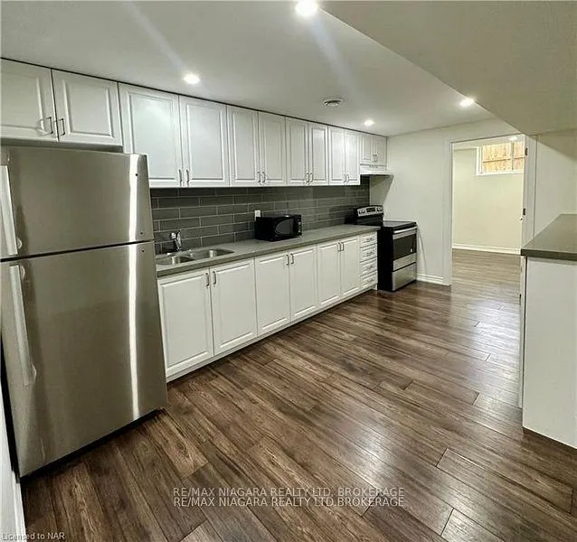 Photo 3 of Unit Basement, 18 Philmori Boulevard, Pelham, Fonthill — HOMEH