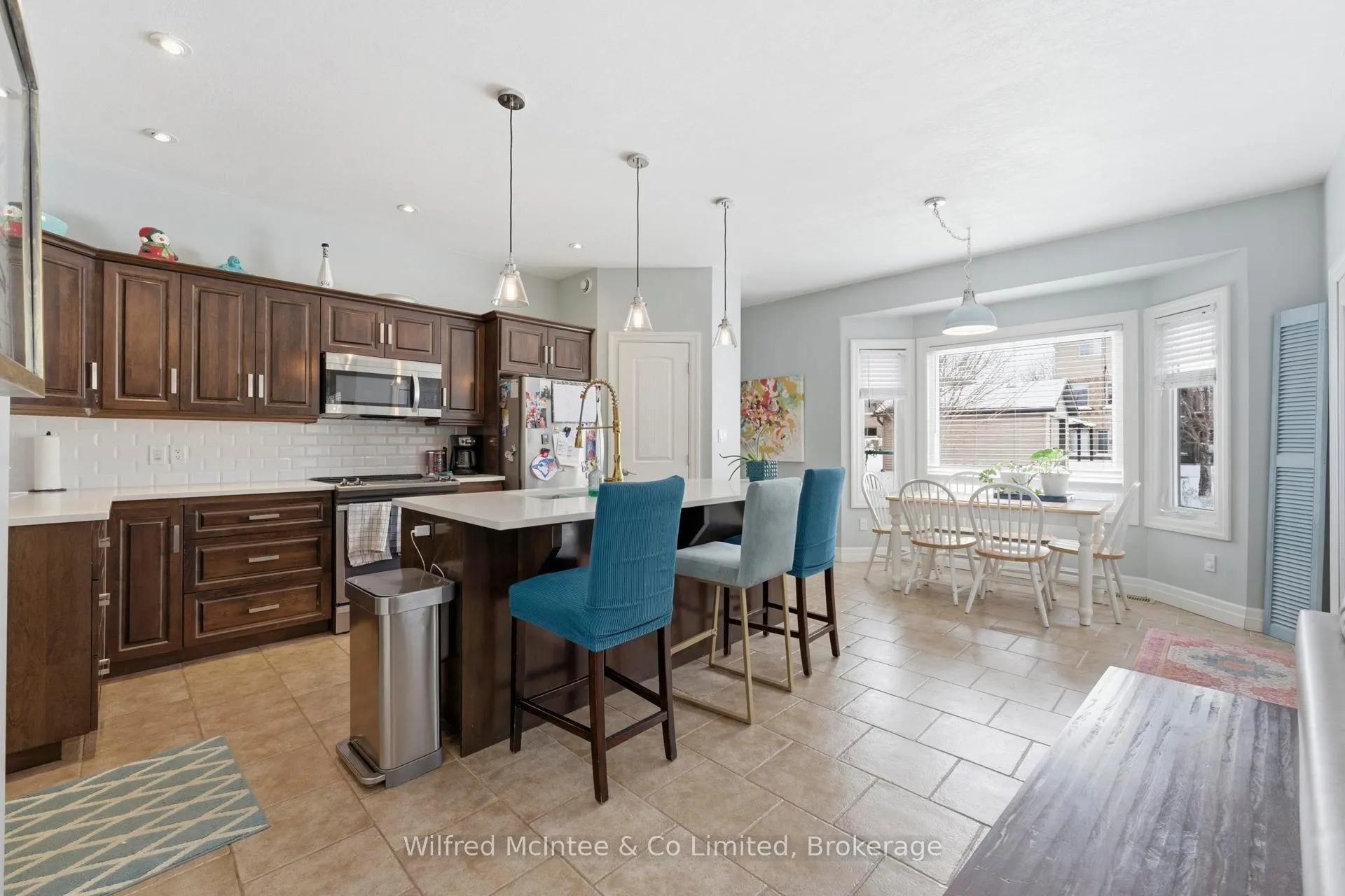 Photo 11 of 334 Westwood Drive, Brockton — HOMEH