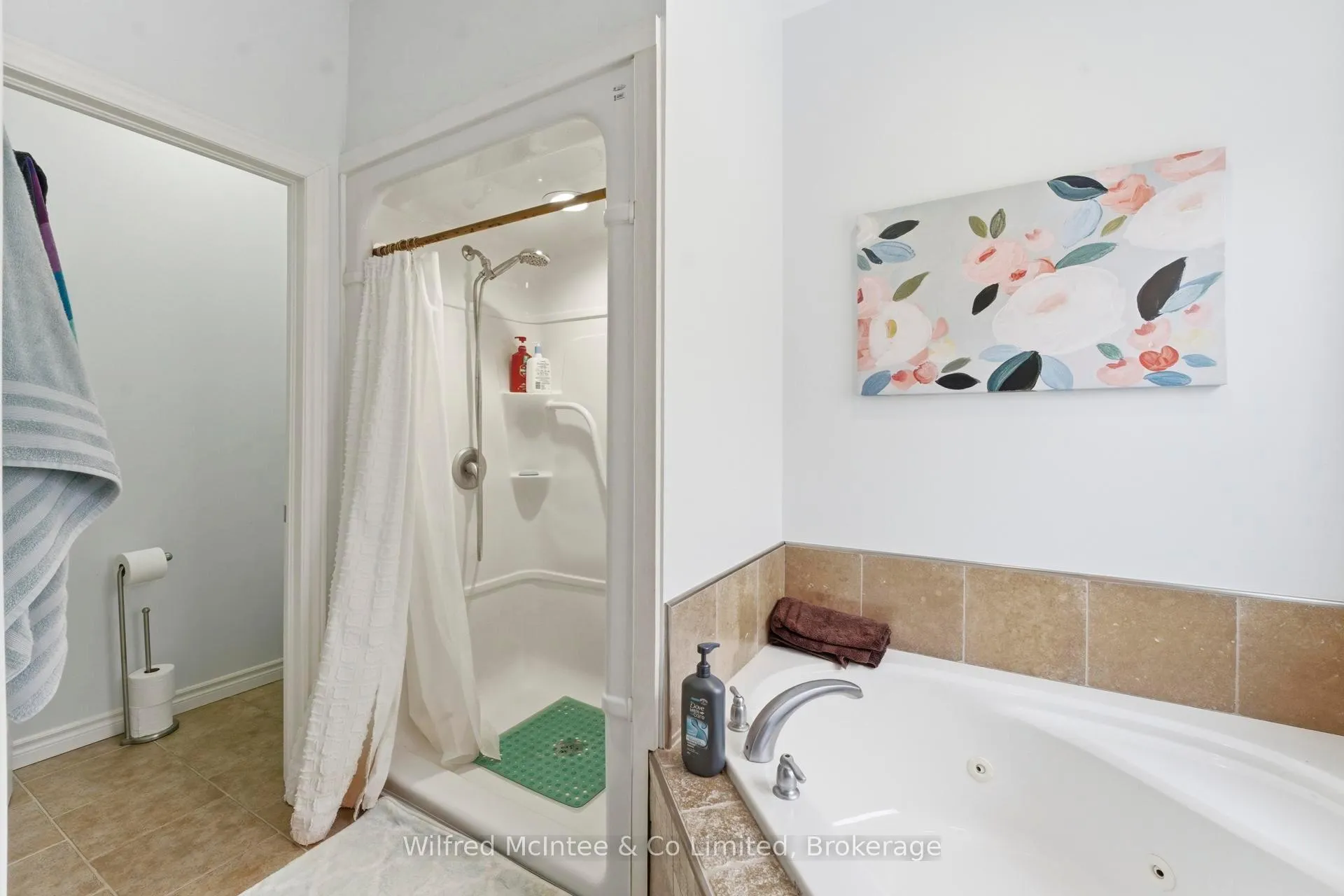 Photo 20 of 334 Westwood Drive, Brockton — HOMEH