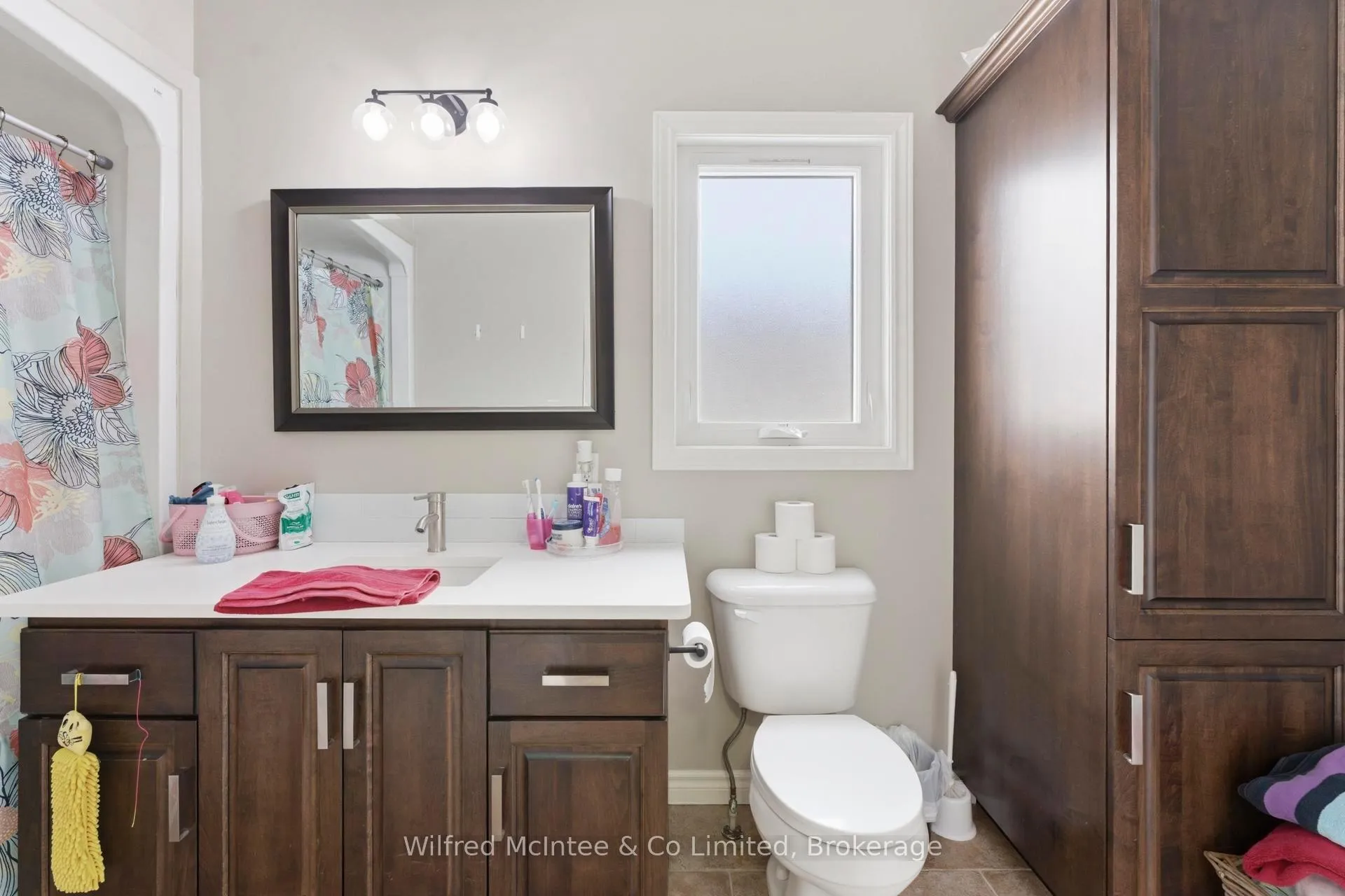 Photo 24 of 334 Westwood Drive, Brockton — HOMEH