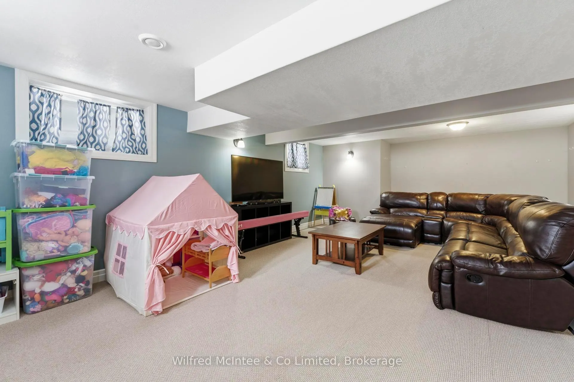 Photo 33 of 334 Westwood Drive, Brockton — HOMEH