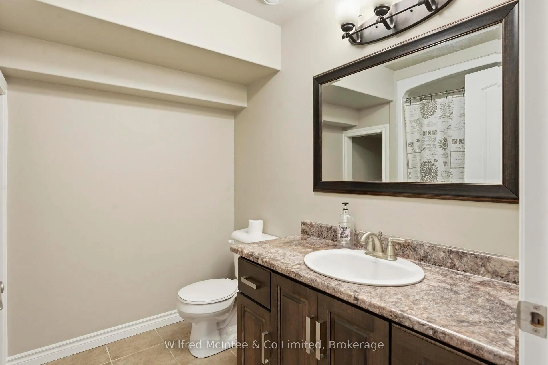 Photo 39 of 334 Westwood Drive, Brockton — HOMEH