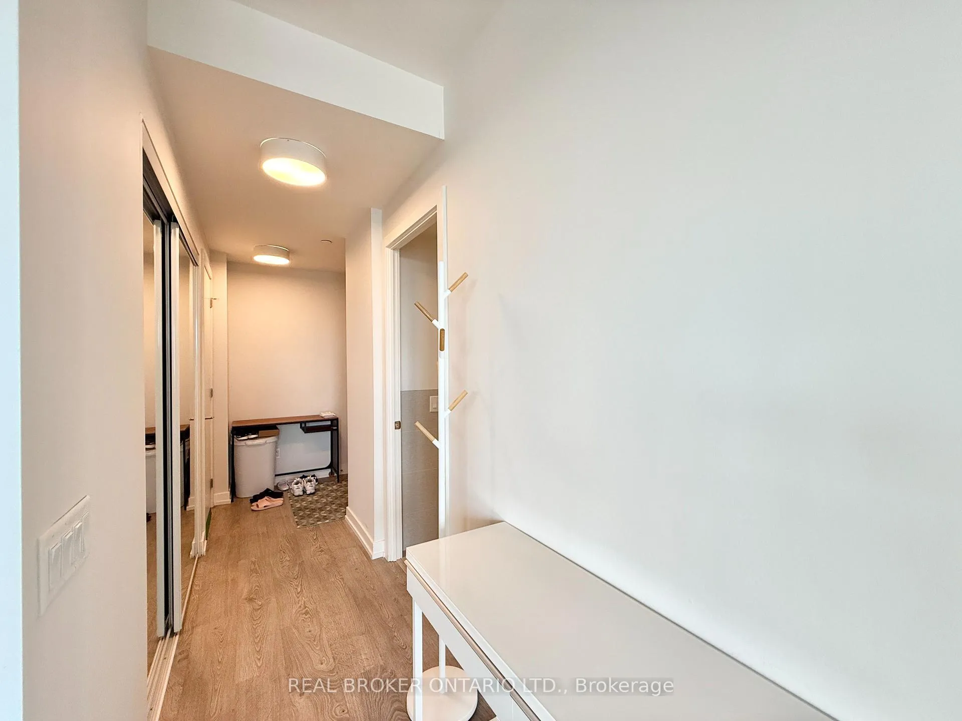 Photo 8 of Unit 1608, 1 Grandview Avenue, Markham, Thornhill — HOMEH