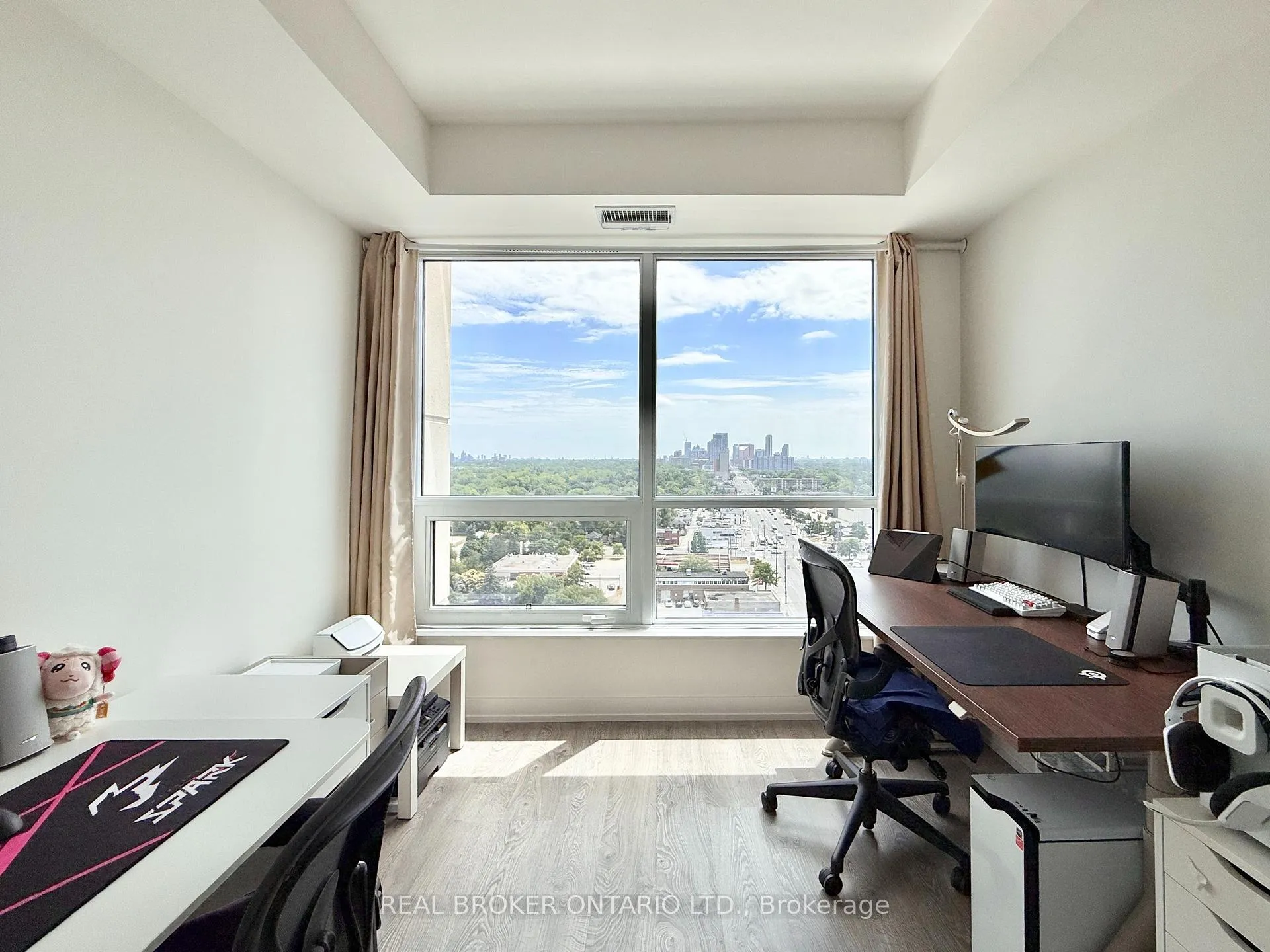Photo 18 of Unit 1608, 1 Grandview Avenue, Markham, Thornhill — HOMEH