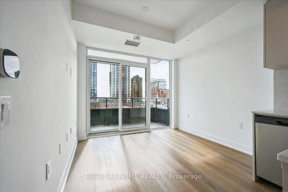 Photo 10 of Unit 607, 2088 James Street, Burlington, Brant — HOMEH
