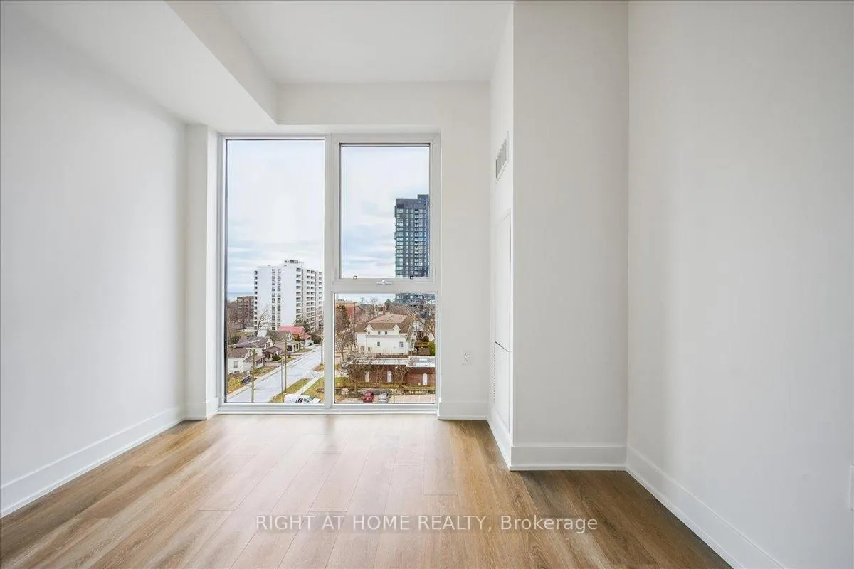 Photo 14 of Unit 607, 2088 James Street, Burlington, Brant — HOMEH