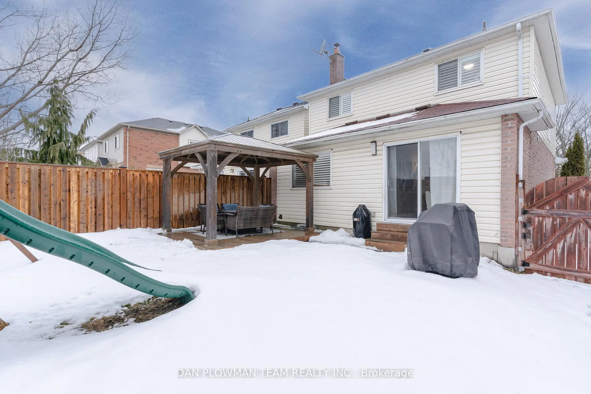 Photo 34 of 81 Trudeau Drive, Clarington, Bowmanville — HOMEH