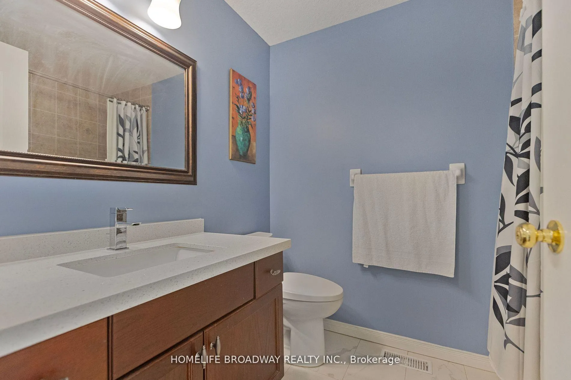 Photo 7 of 752 Paris Boulevard, Waterloo — HOMEH