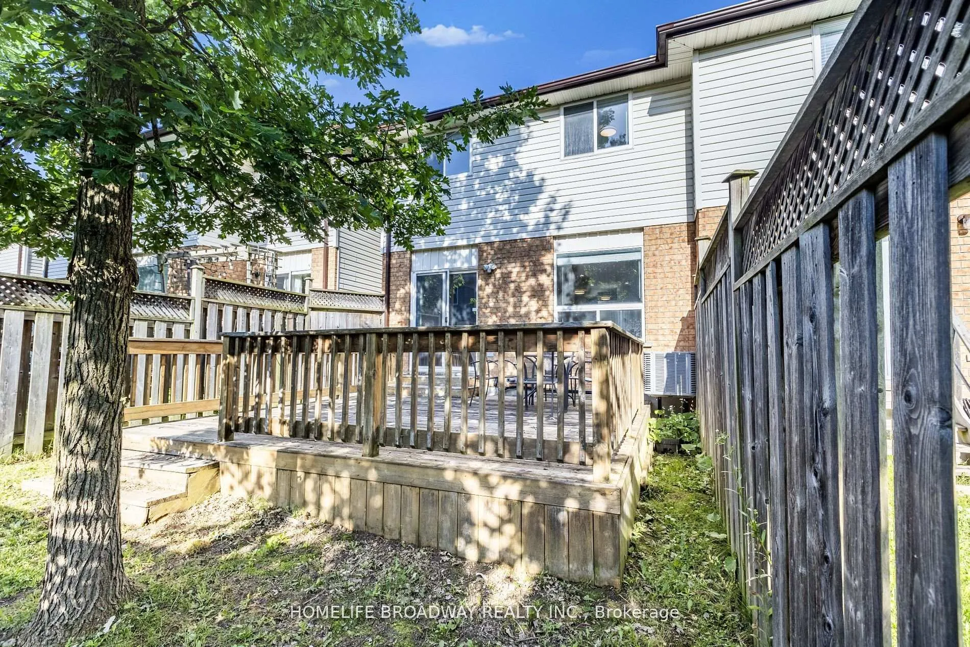 Photo 27 of 752 Paris Boulevard, Waterloo — HOMEH