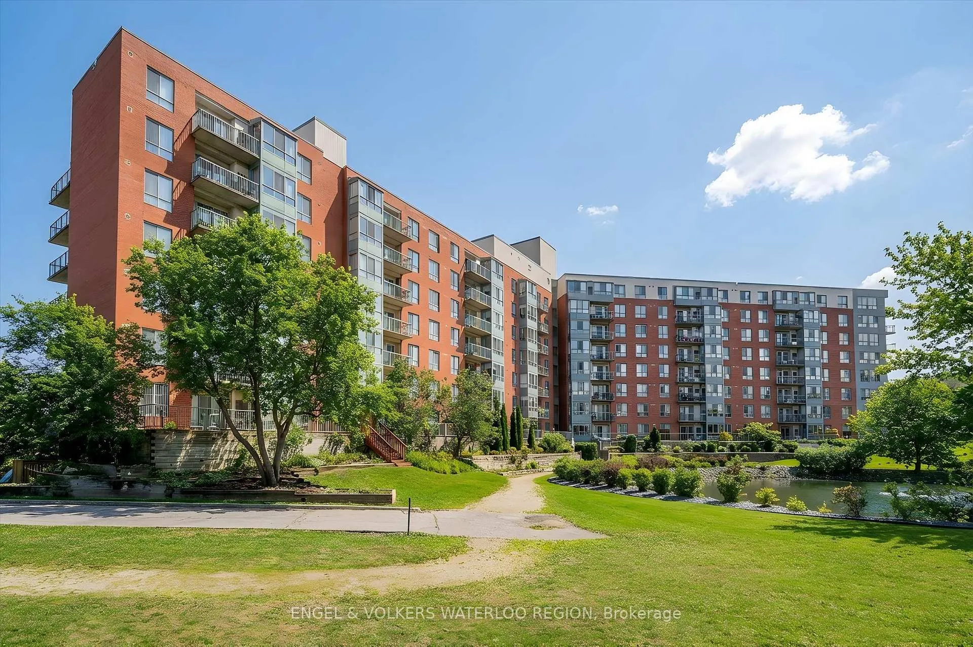 Photo 4 of Unit 706, 30 Blue Springs Drive, Waterloo — HOMEH