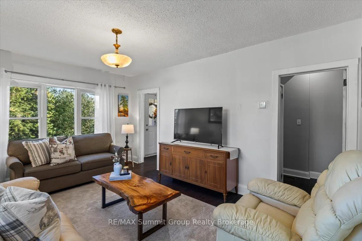 Photo 11 of 143 River Road, Grey Highlands — HOMEH