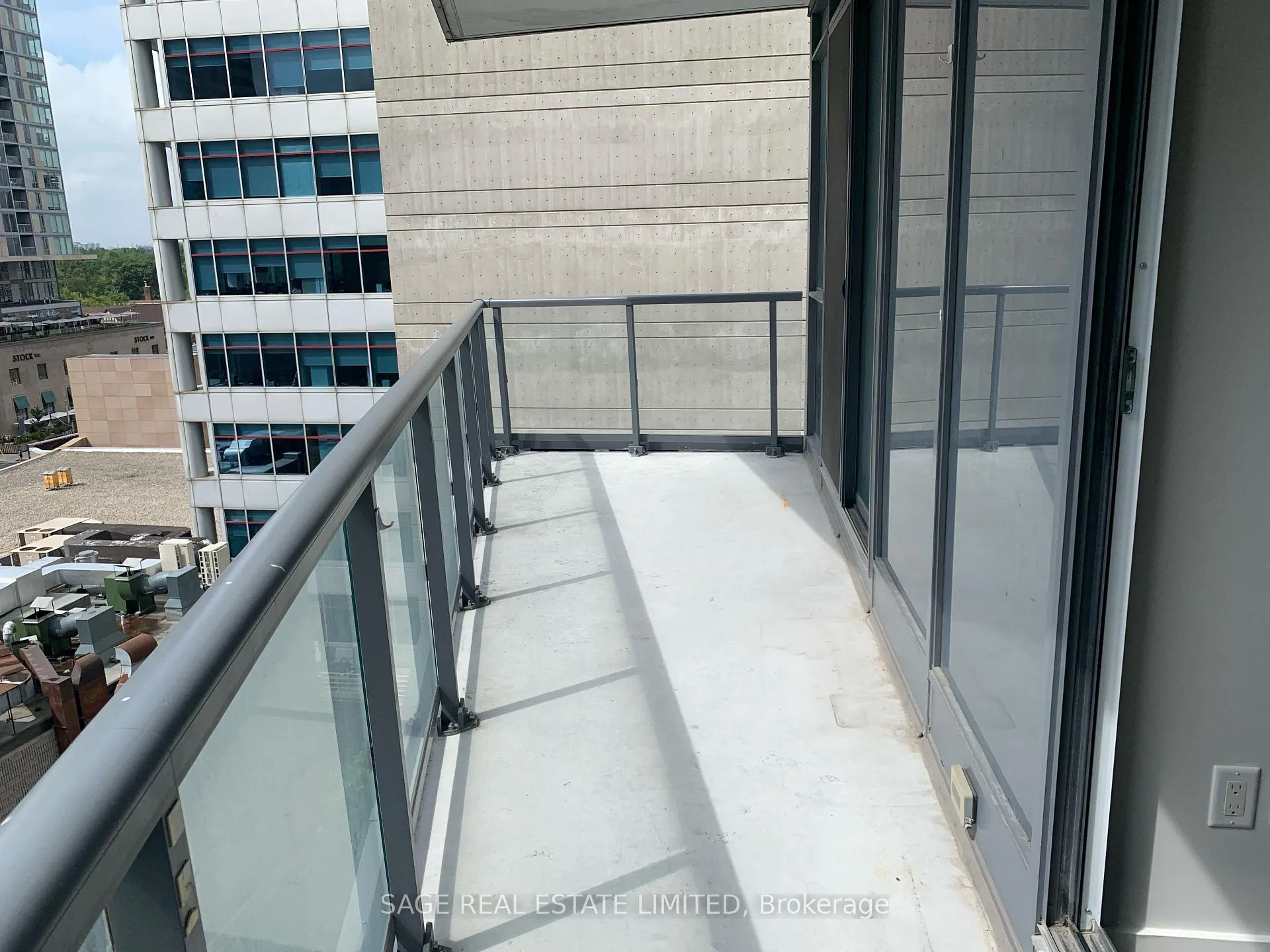 Photo 20 of Unit 805, 30 Roehampton Avenue, Toronto, Mount Pleasant West — HOMEH