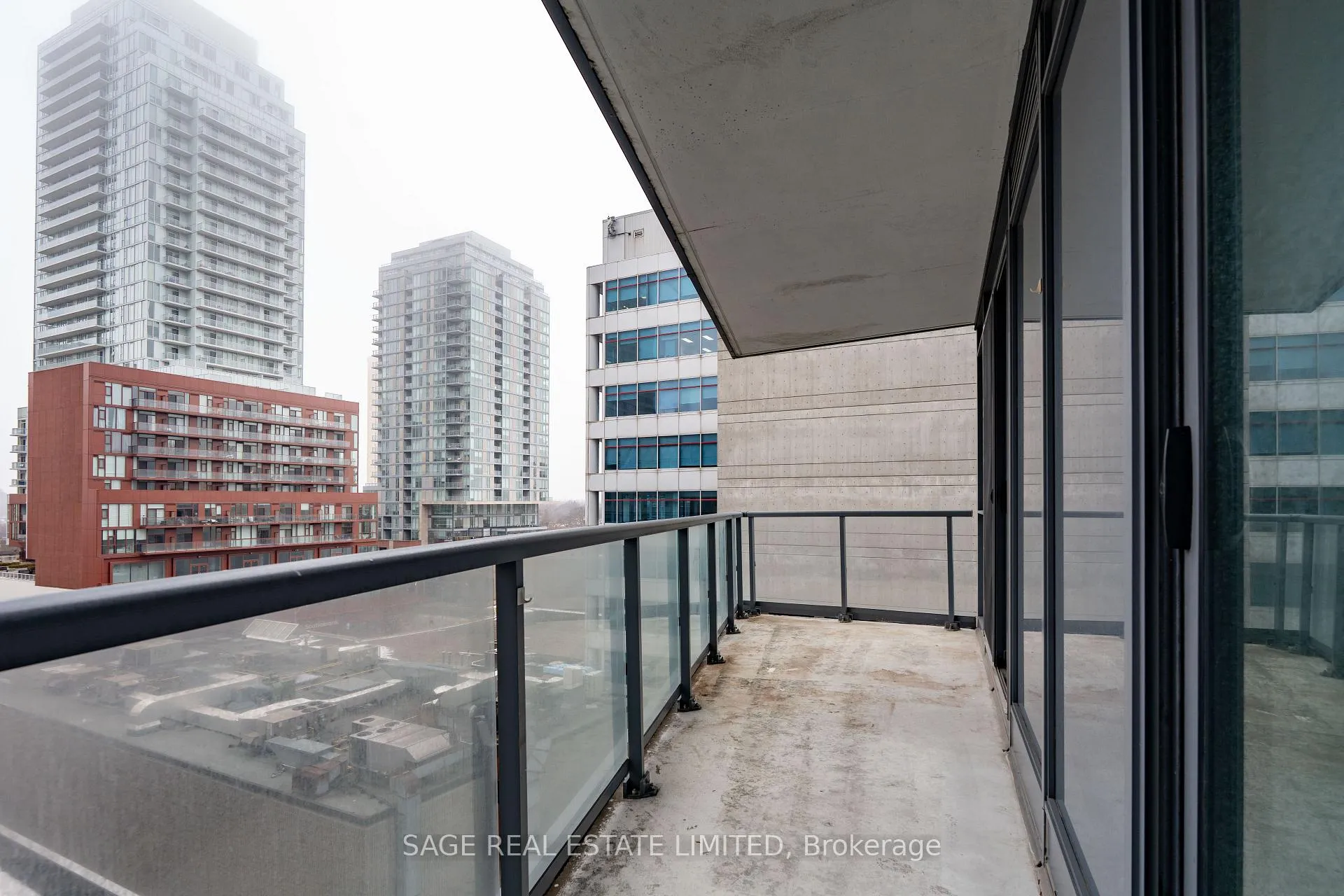 Photo 21 of Unit 805, 30 Roehampton Avenue, Toronto, Mount Pleasant West — HOMEH