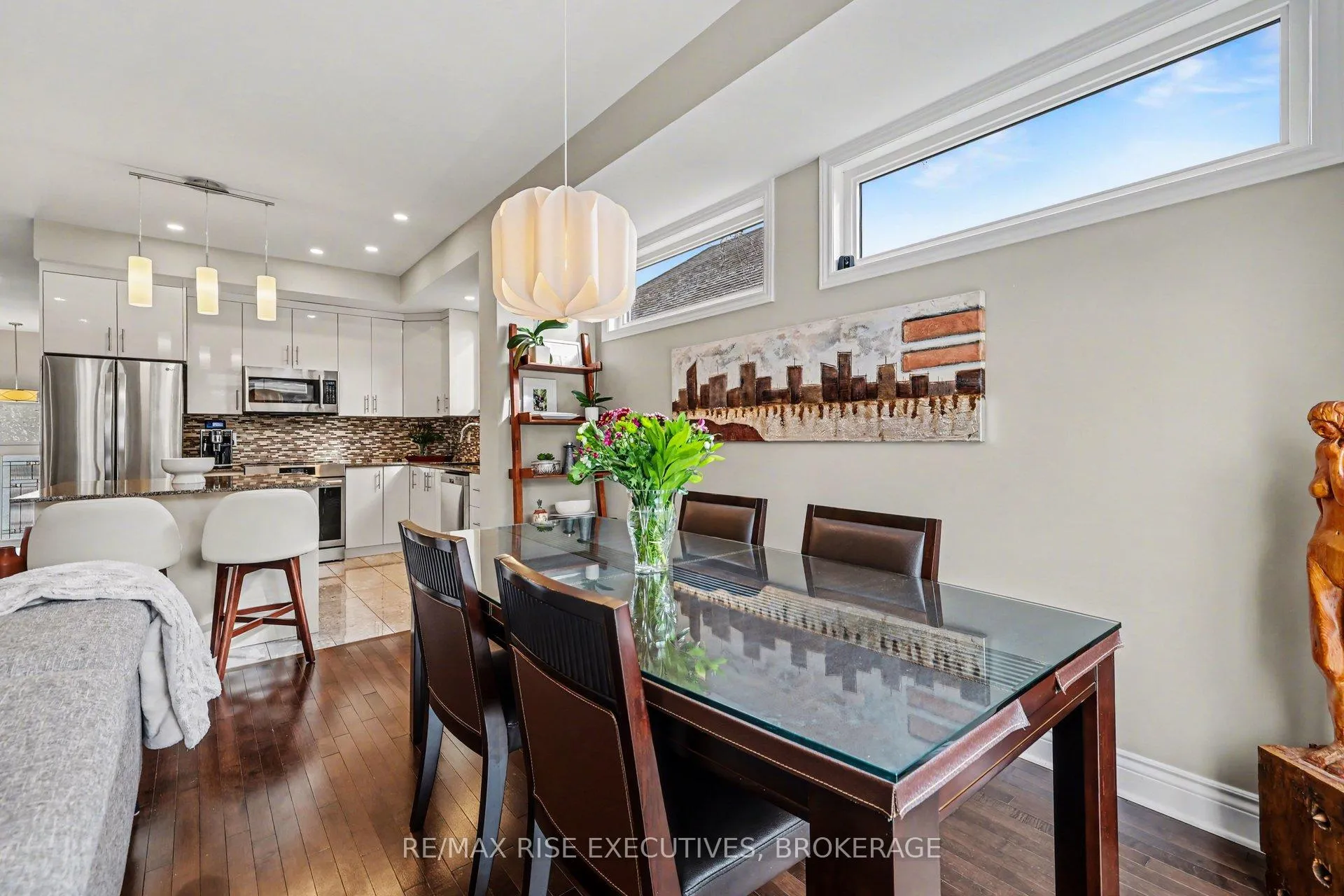 Photo 15 of 300C Richelieu Avenue, Ottawa, Vanier — HOMEH
