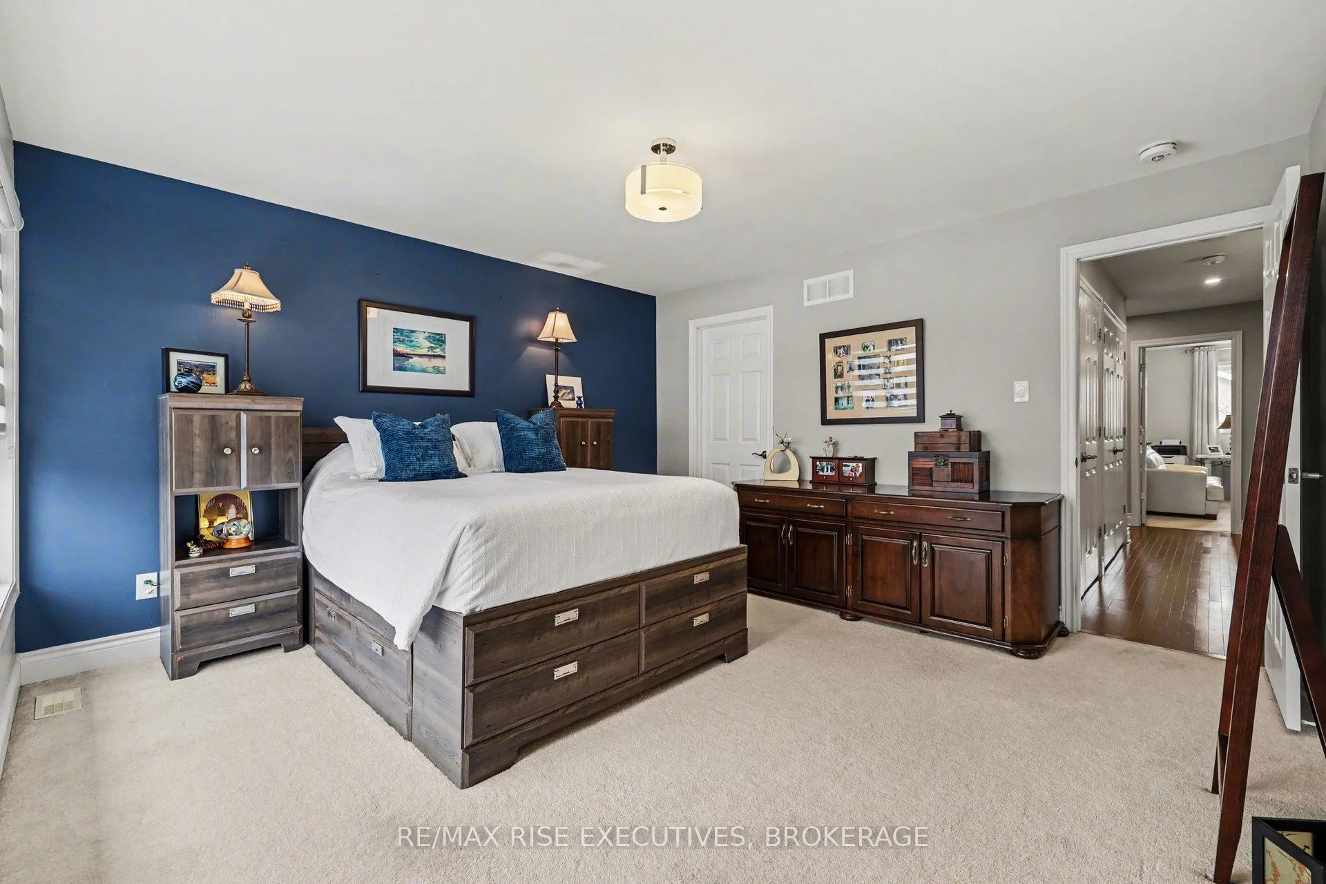 Photo 20 of 300C Richelieu Avenue, Ottawa, Vanier — HOMEH