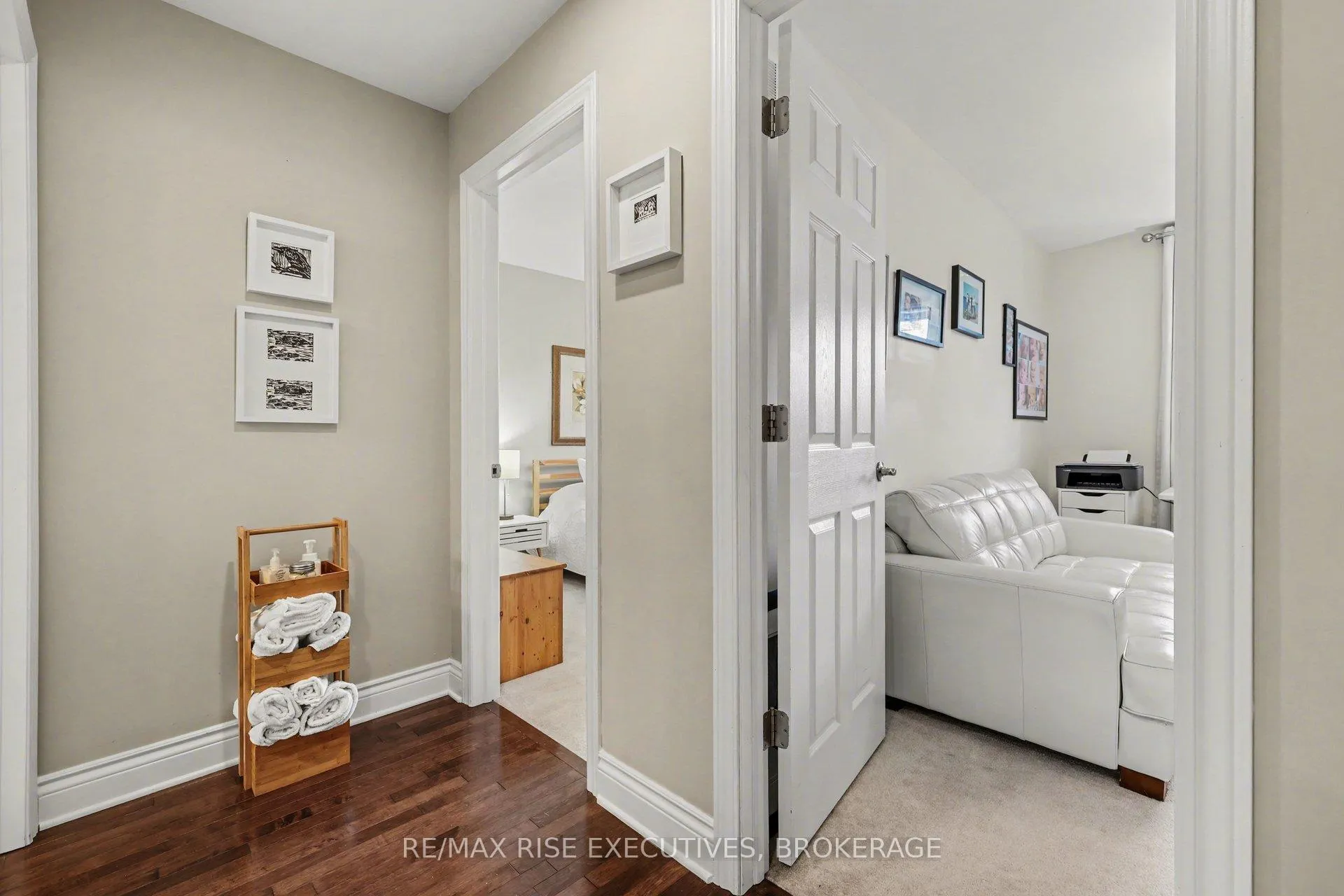 Photo 24 of 300C Richelieu Avenue, Ottawa, Vanier — HOMEH