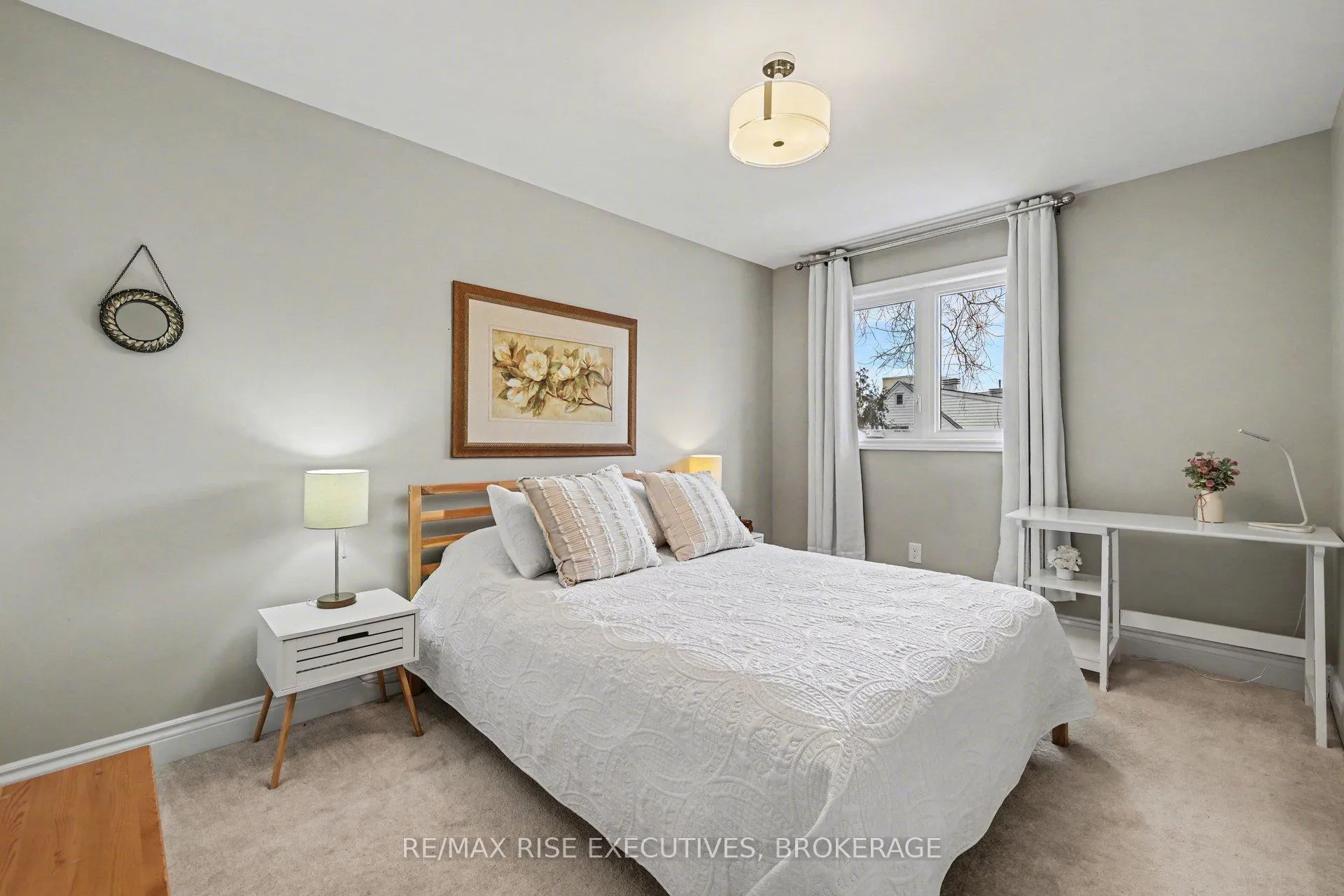 Photo 25 of 300C Richelieu Avenue, Ottawa, Vanier — HOMEH