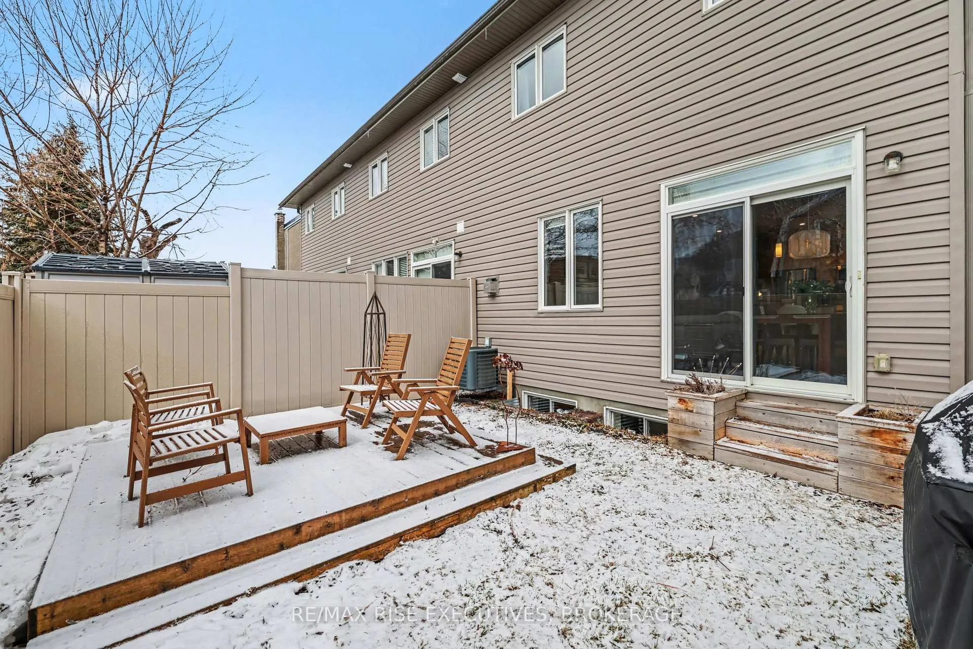 Photo 32 of 300C Richelieu Avenue, Ottawa, Vanier — HOMEH