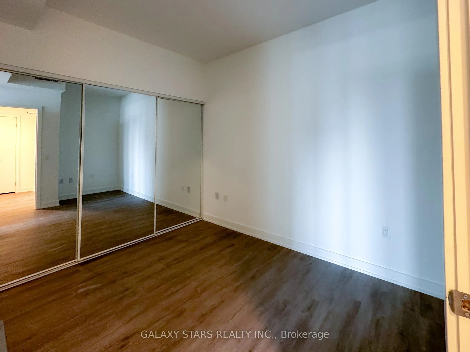 Photo 7 of Unit 503 A, 1606 Charles Street, Whitby, Port Whitby — HOMEH