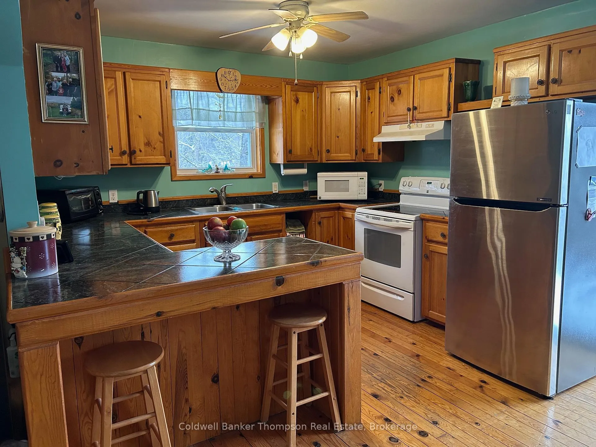 Photo 9 of 475 Chapman Drive E, Magnetawan, Burk's Falls — HOMEH