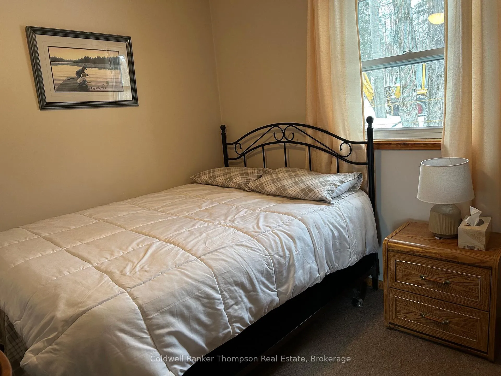 Photo 17 of 475 Chapman Drive E, Magnetawan, Burk's Falls — HOMEH