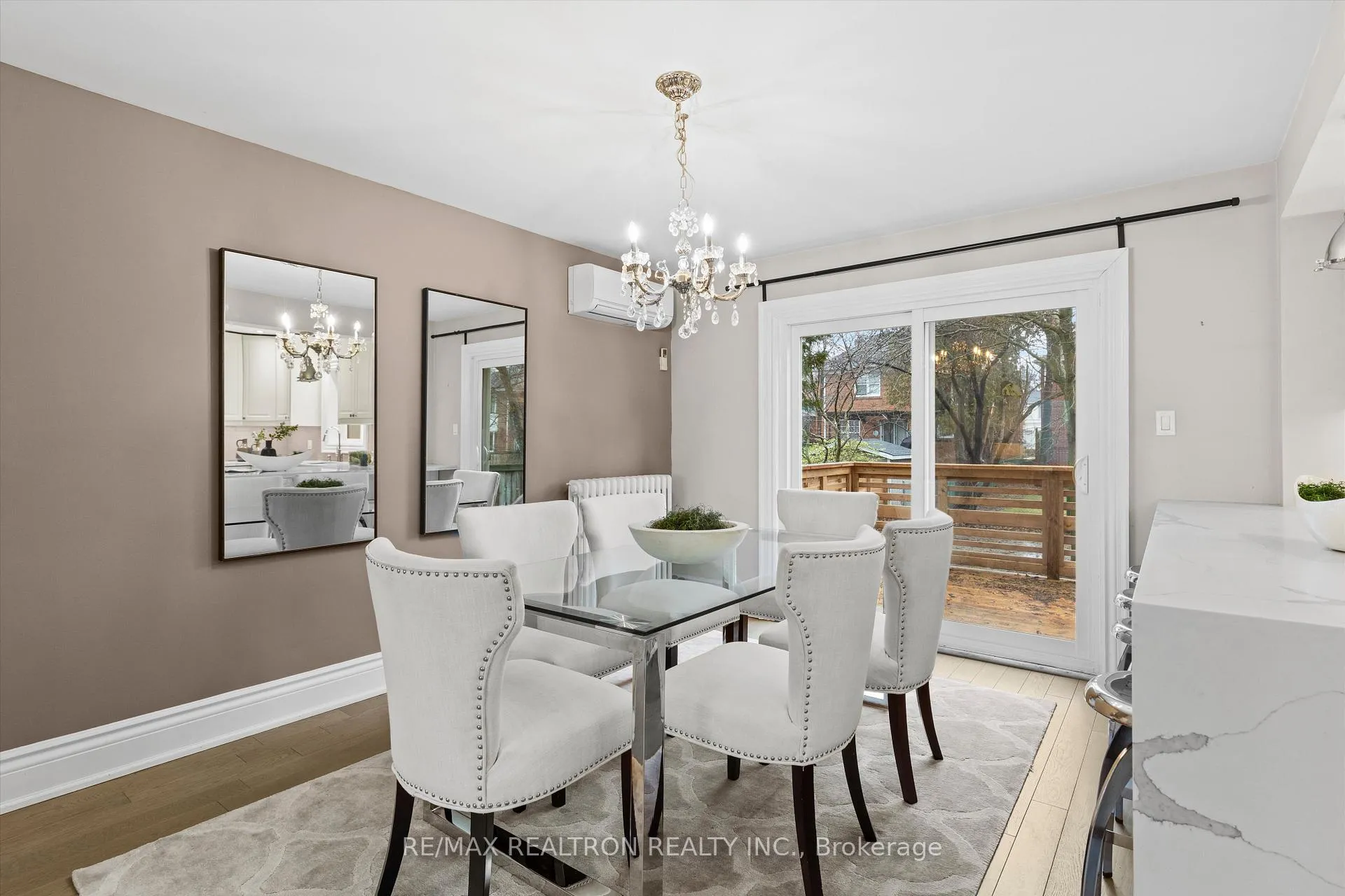 Photo 6 of 38 Delhi Avenue, Toronto, Bedford Park-Nortown — HOMEH