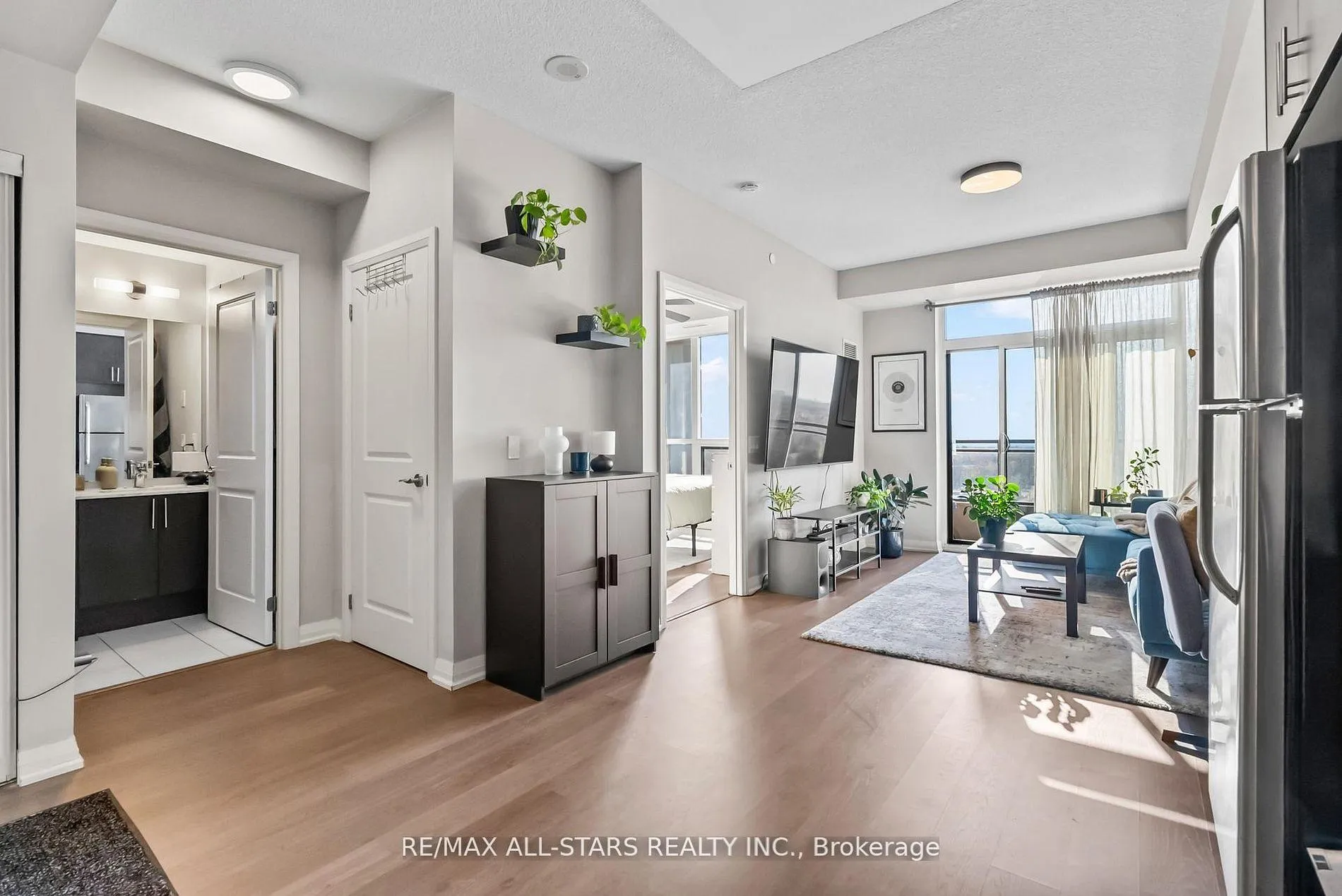 Photo 5 of Unit 1603, 9500 Markham Road, Markham, Wismer — HOMEH