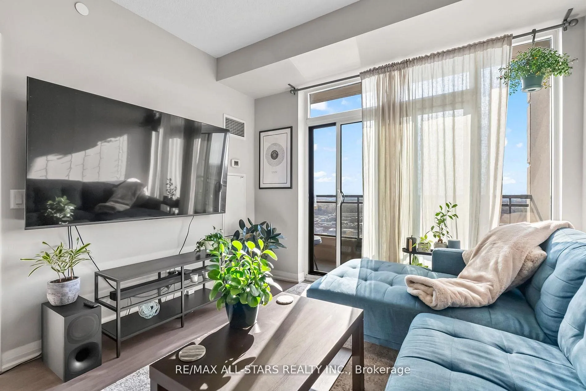 Photo 7 of Unit 1603, 9500 Markham Road, Markham, Wismer — HOMEH