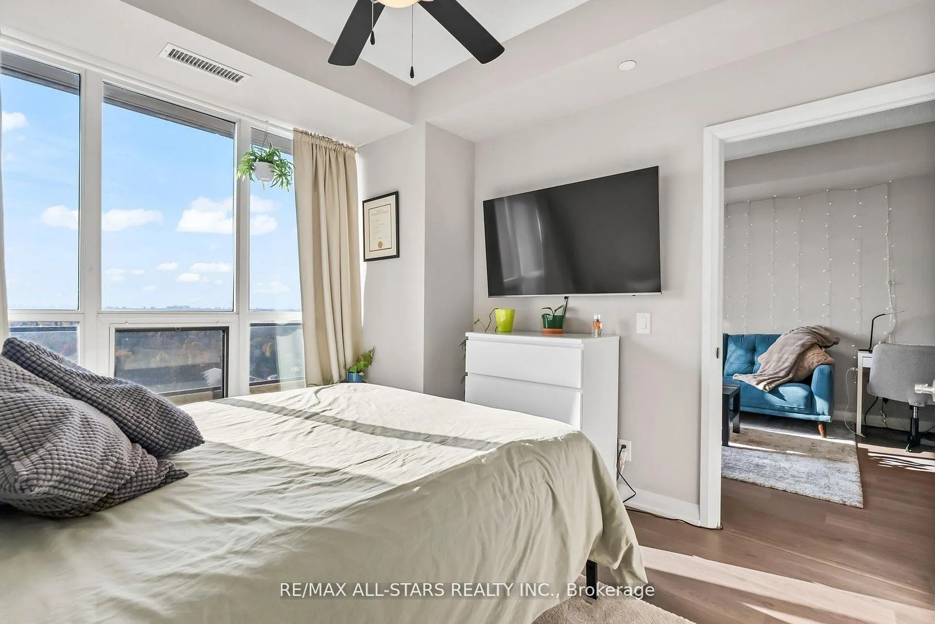 Photo 16 of Unit 1603, 9500 Markham Road, Markham, Wismer — HOMEH