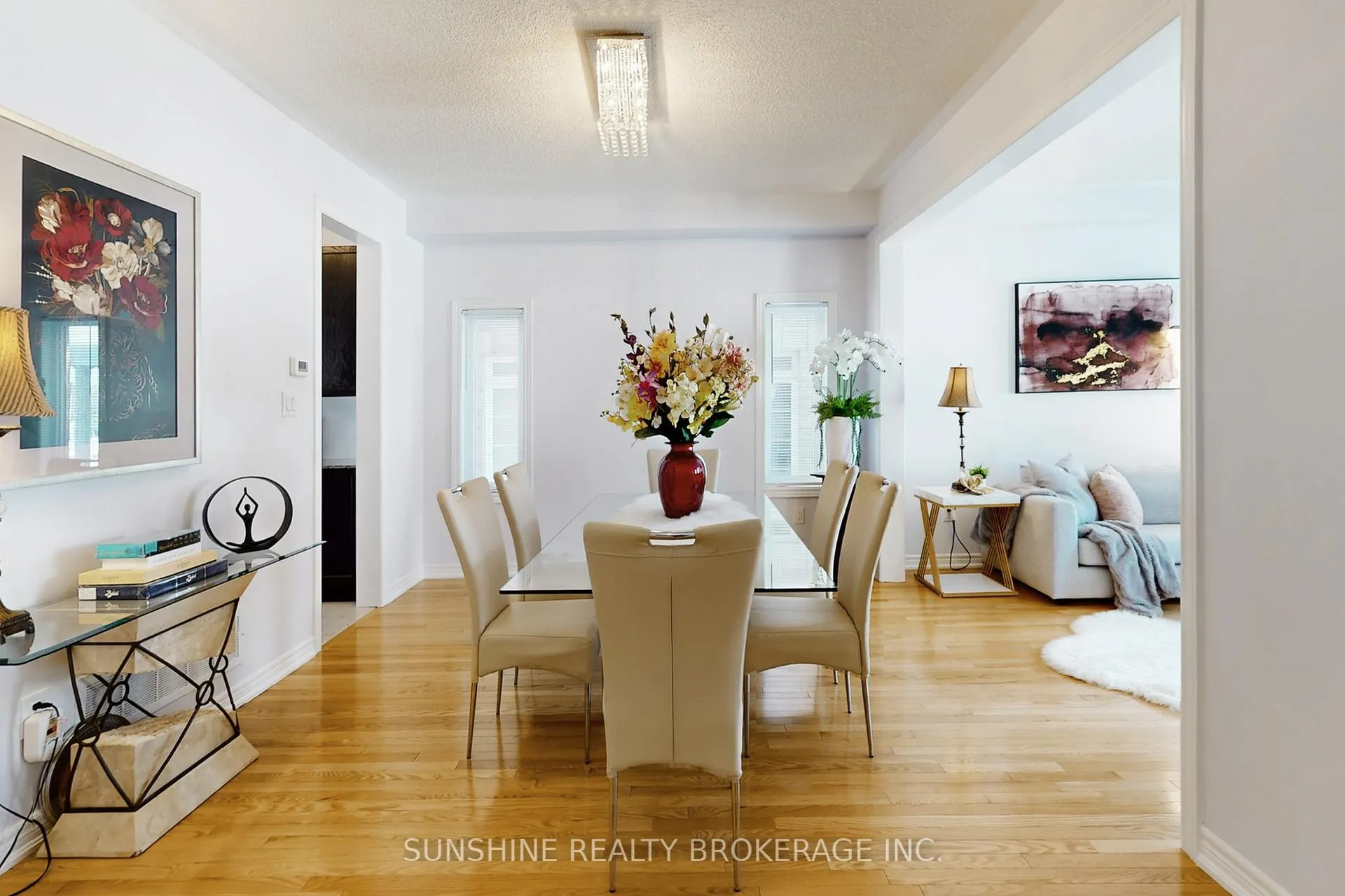 Photo 4 of 67 Pelister Drive, Markham, Greensborough — HOMEH