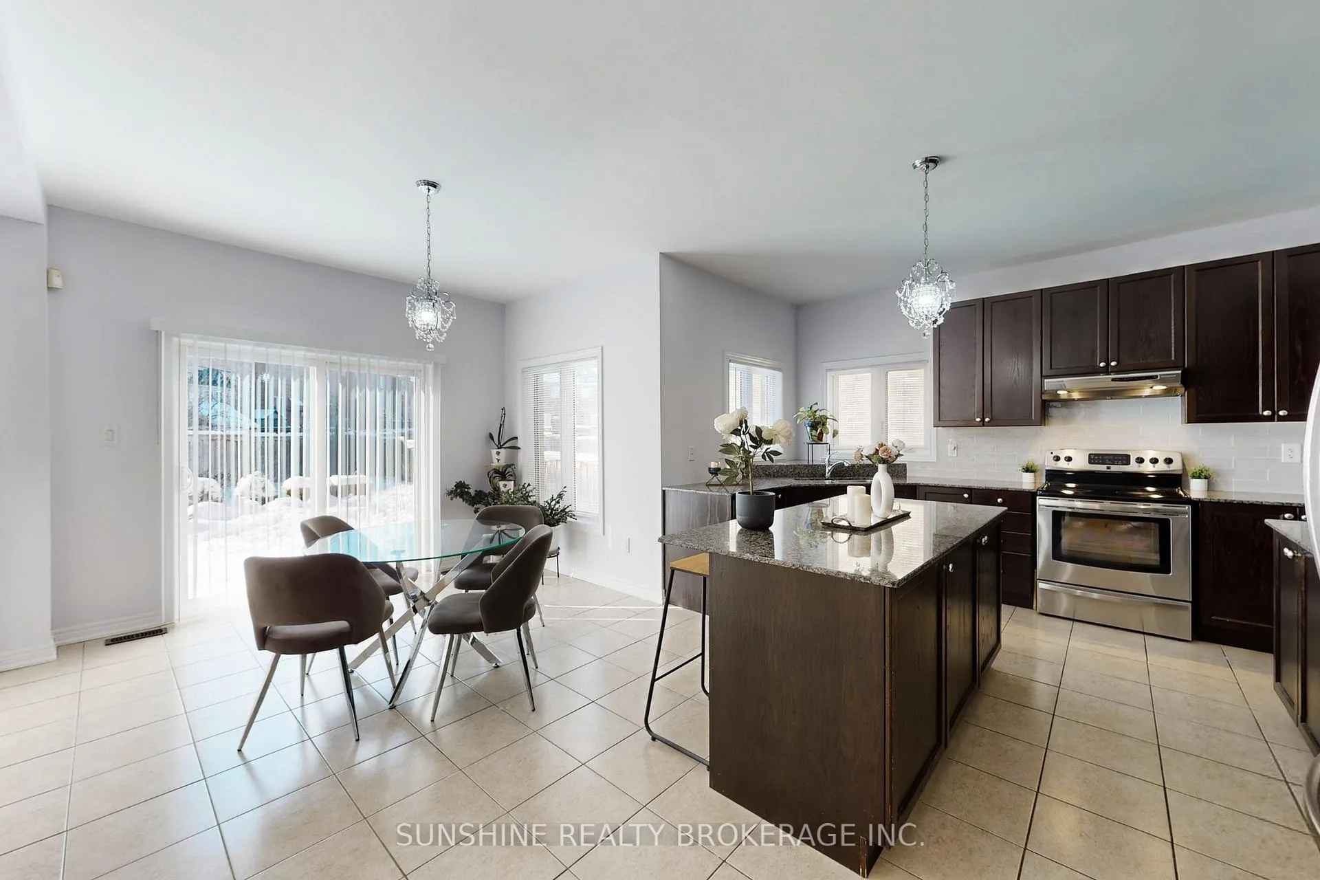 Photo 9 of 67 Pelister Drive, Markham, Greensborough — HOMEH