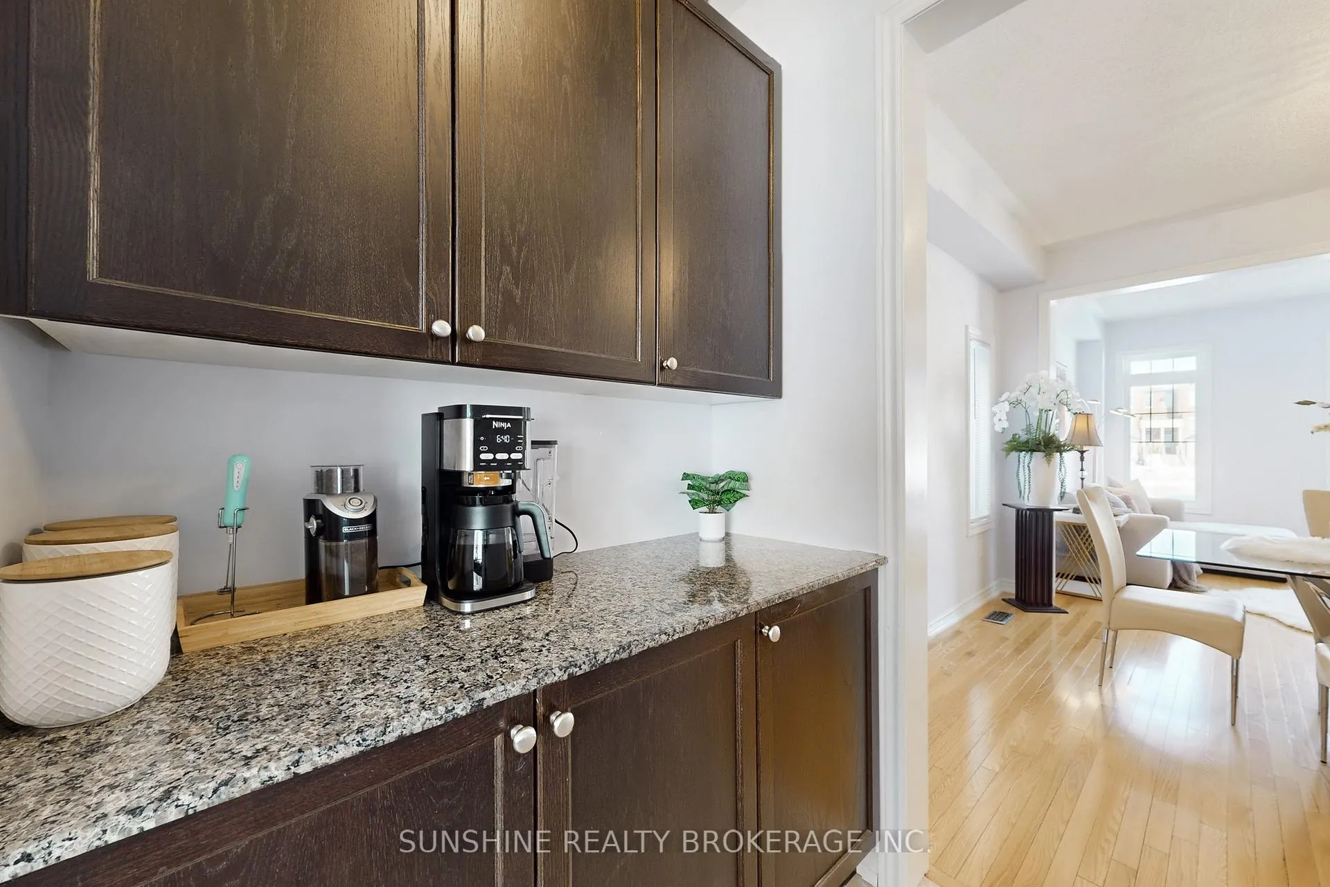 Photo 12 of 67 Pelister Drive, Markham, Greensborough — HOMEH