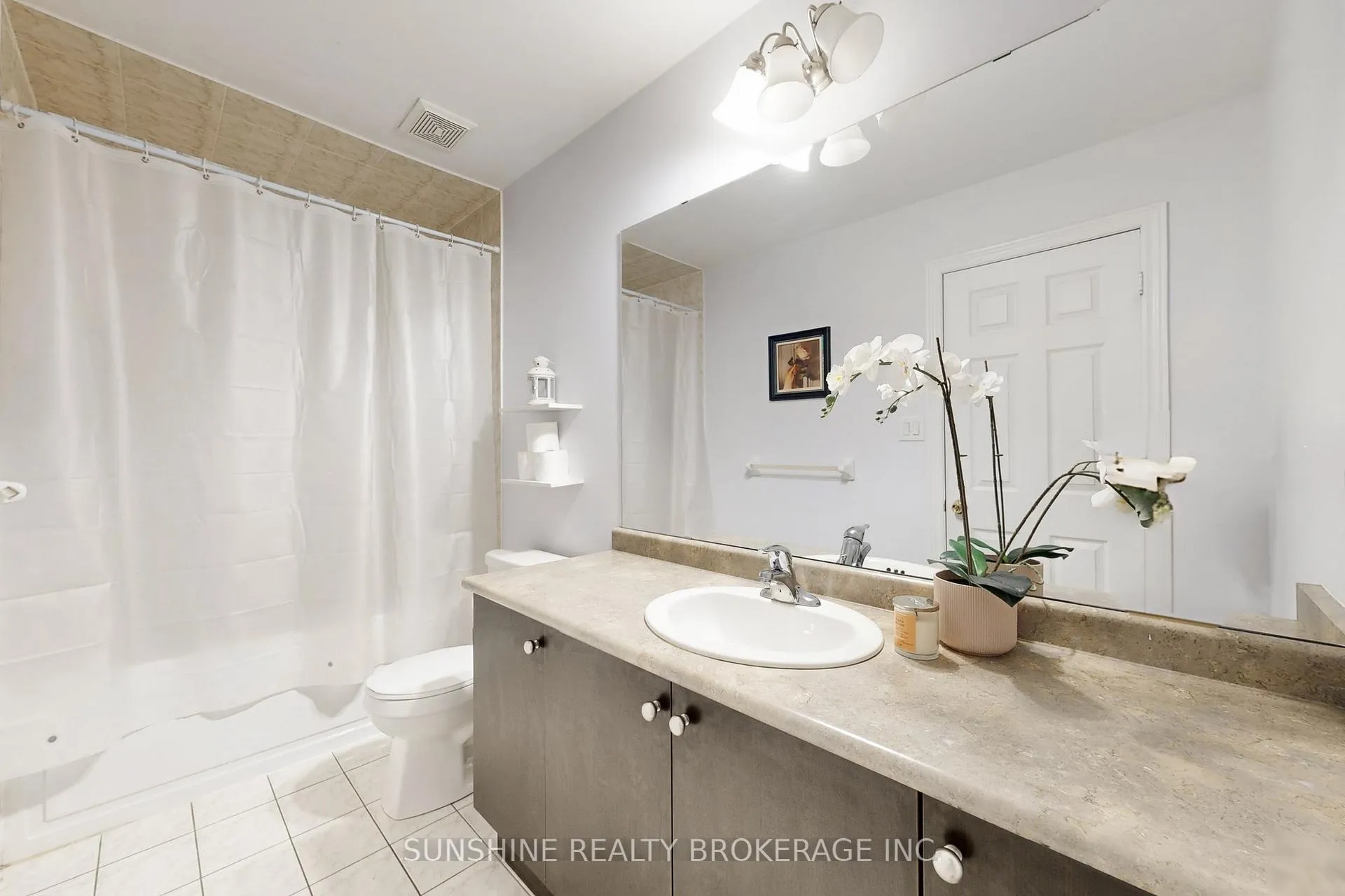 Photo 23 of 67 Pelister Drive, Markham, Greensborough — HOMEH