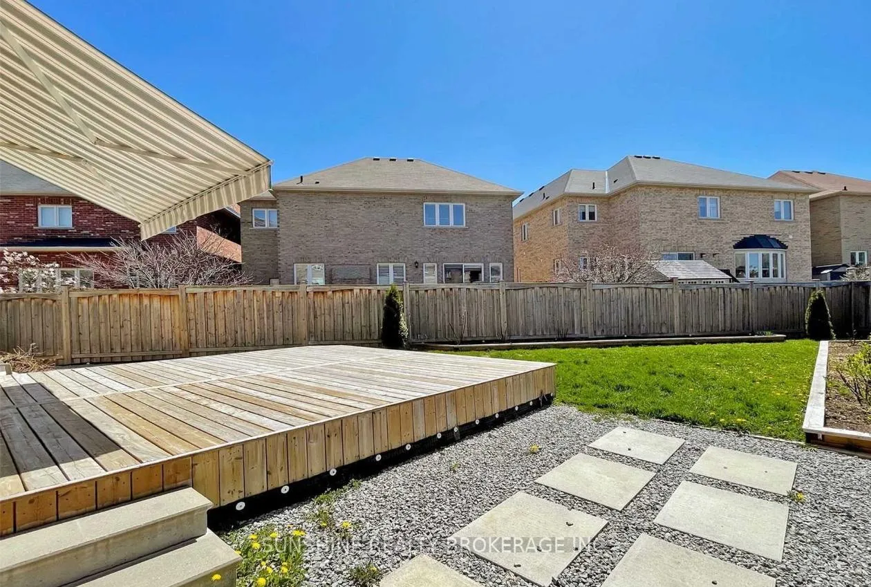 Photo 38 of 67 Pelister Drive, Markham, Greensborough — HOMEH